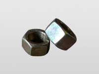 00125-Center Wheel Bolt Short Nut