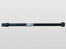 00119-ISUZU Bus 175 Rear Center Wheel Bolt．Long Trim